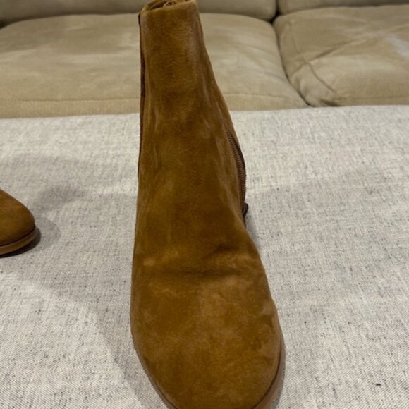 Clarks Brown Suede Ankle Boot - Picture 7 of 12